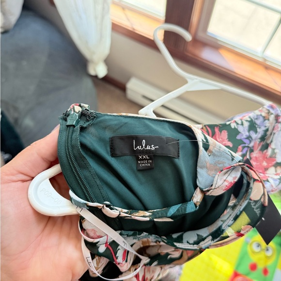 NWT Lulus Radiant Hunter Green Floral Print Chiffon Maxi Dress - Picture 12 of 12